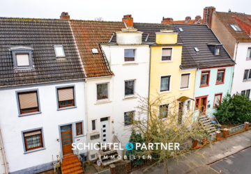 Ohlenhof | Clever geschnittenes Zweifamilienhaus mit Balkon und Terrasse, 28239 Bremen, Zweifamilienhaus