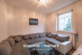 S&P | Wohnzimmer - Ohlenhof | Clever geschnittenes Zweifamilienhaus mit Balkon und Terrasse