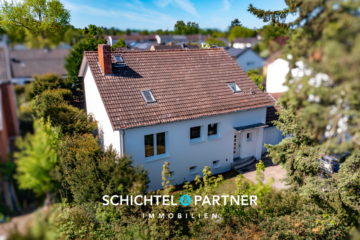 Lehesterdeich | Kernsaniertes Einfamilienhaus mit Wintergarten und Garage, 28357 Bremen, Einfamilienhaus