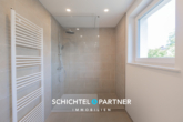 S&P | Duschbad - Lehesterdeich | Kernsaniertes Einfamilienhaus mit Wintergarten und Garage
