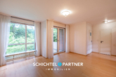 S&P | Wohn- und Essbereich - Altstadt | Eigentumswohnung im Hochparterre mit Sonnenbalkon in Wesernähe