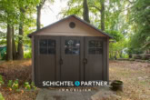 S&P | Geräteschuppen - Farge | Wesernaher Bungalow auf grünem Grundstück mit Doppelgarage