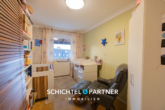 S&P | Arbeitszimmer - Achim | Ausbaufähiges Reihenmittelhaus mit Garten und separater Garage