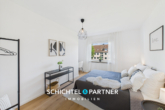 S&P | Schlafzimmer - Neustadt | Einziehen & Wohlfühlen: Renovierte 3-Zimmer-Wohnung mit Balkon