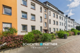 S&P | Außenansicht - Neustadt | Einziehen & Wohlfühlen: Renovierte 3-Zimmer-Wohnung mit Balkon