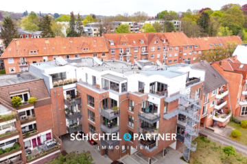 Bergedorf | Moderne Eigentumswohnung mit sonniger Dachterrasse in Top Lage, 21029 Hamburg, Dachgeschosswohnung
