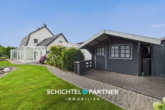 S&P | Gartenhaus - Ganderkesee | Hochwertiges Zweifamilienhaus mit großzügigem Garten & Carport