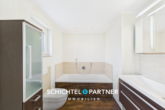 S&P | Badezimmer - Ganderkesee | Hochwertiges Zweifamilienhaus mit großzügigem Garten & Carport