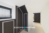 S&P | Flur - Osterholz |Renoviertes Familienhaus mit liebevollem Garten und Garage