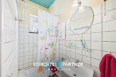S&P |  Duschbad - Peterswerder | Teilvermietetes Altbremer Mehrfamilienhaus mit Garten