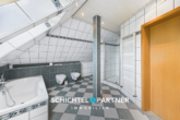 S&P | Badezimmer 1. OG - Rastede | Fantastisches Ein- bis Zweifamillienhaus auf großem Grundstück