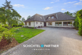 S&P | Außenansicht - Rastede | Fantastisches Ein- bis Zweifamillienhaus auf großem Grundstück