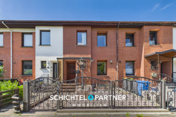 Delmenhorst | Erstbezug nach Renovierung: Reihenhaus mit Sonnenterrasse, Garten & Garage, 27751 Delmenhorst, Reihenmittelhaus