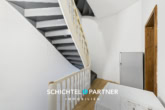 S&P | Treppenaufgang - Lindenhof | Geräumiges Reihenmittelhaus Nähe Waterfront mit Ausbaupotenzial