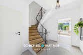S&P | Eingangsbereich - Eversten | Reihenhaus mit Garten & PV-Anlage – Familienhaus bezugsbereit