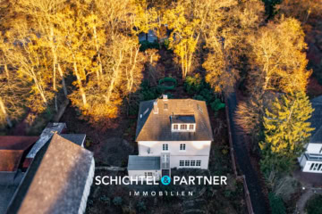 Oberneuland | Repräsentatives Mehrfamilienhaus auf uneinsehbaren Grundstück, 28355 Bremen, Mehrfamilienhaus