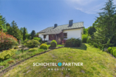 S&P | Titelbild - Loxstedt | Einfamilienhaus mit Gartenoase und Land ideal für Pferdehalter
