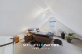 S&P | Schlafzimmer Dachgeschoss - Bremerhaven | Helle und bezugsfertige 3-Zimmer-Maisonettewohnung