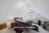 S&P | Schlafzimmer Dachgeschoss - Bremerhaven | Helle und bezugsfertige 3-Zimmer-Maisonettewohnung