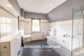 S&P I Badezimmer - Hemelingen | Wohn- & Geschäftshaus mit Gewerbeeinheit in zentraler Lage