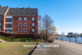 S&P | Titelbild - Altstadt | Teilrenovierte Eigentumswohnung mit Balkon direkt an der Weser