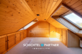 S&P | Dachgeschoss - Oyten | Lichtdurchflutete 3-Zimmer-Maisonette-Wohnung mit Carport & Garten