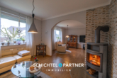 S&P | Wohnzimmer - NEUER PREIS | Modernes Zweifamilienhaus mit viel Platz, Garten & Doppelcarport