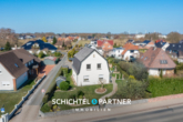 S&P | Frontansicht - NEUER PREIS | Modernes Zweifamilienhaus mit viel Platz, Garten & Doppelcarport