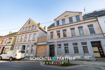 Lehe | Mehrfamilienhaus mit 11 Einheiten, Balkonen und sehr viel Potenzial, 27576 Bremerhaven, Haus