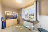 S&P | Schlafzimmer - Kirchhuchting | Attraktives Reihenmittelhaus mit Terrasse, Garten und PV
