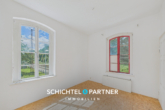 S&P | Gästezimmer - Oldenbüttel | Einzigartiger, charmanter Bahnhof mit viel Potenzial & Fläche