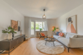 Wohnzimmer - Neu Schwachhausen | Sofort Bezugsfertig: Renovierte 3-Zimmer-Wohnung mit Balkon