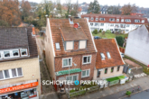 S&P | Titelbild - Ohlenhof | Ansprechendes 3-Parteienhaus mit 6 Garagen und großem Grundstück