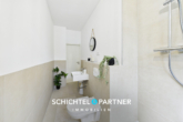 S&P | Badezimmer - Provisionsfrei| Bezugsbereite: 3-Zimmer-Wohnung in der Parkstraße