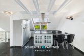 S&P | Wohnküche - Uphusen | Rentables Wohn- und Geschäftshaus mit Hinterhof und Autohalle