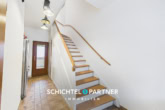 S&P | Flur - Bahnhofsvorstadt | Studentenhaus mit zwei Balkonen und Terrasse