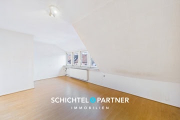 Hastedt | Sofort Frei: 2-3 Zimmer Wohnung mit großem Ausbaupotenzial, 28207 Bremen (Hemelingen), Etagenwohnung