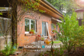 S&P | Außenansicht - Farge | Toller Bungalow mit großem Grundstück und Doppelgarage in Weserlage