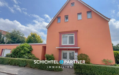 Osterholz | Attraktives Mehrparteienhaus mit Doppelgarage in Top Lage, 28327 Bremen, Mehrfamilienhaus