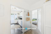 S&P | Wohnflur - ANFRAGENSTOPP | Zentrale 4-Zimmer-Wohnung mit 3 Balkonen im Grünen