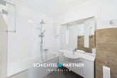 S&P | Badezimmer - Woltmershausen | Gepflegte & geräumige Etagenwohnung mit Wannenbad & Balkon