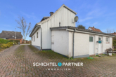 S&P | Einfahrt - Hambergen | Freistehendes Einfamilienhaus mit Kamin und großem Grundstück