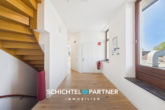 S&P | Treppenaufgang - Groß Mackenstedt | Großzügige Maisonette-Wohnung in gutangebunder Lage