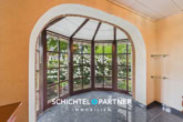 S&P | Verglaster Erker - Achim-Zentrum | Freistehendes Ein- bis Zweifamilienhaus mit Garten & Carport
