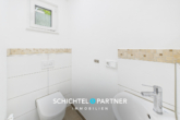 S&P | Gäste-WC - Oberneuland | Modernes Reihenmittelhaus mit Garten und Carport zur Miete
