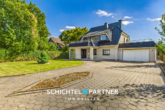 S&P | Frontansicht - Imsum | Hochwertiges Einfamilienhaus mit großem Garten, Terrasse und Garage